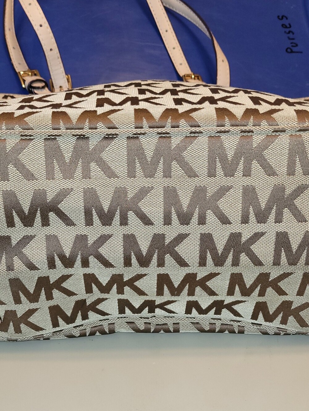 Michael Kors Jet Set Medium Logo Beige Signature Tote With Dust Bag. - Picture 6 of 16